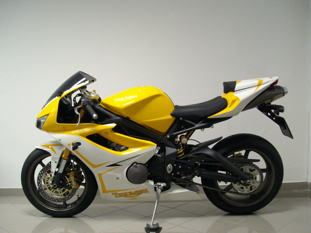 Triumph Daytona675